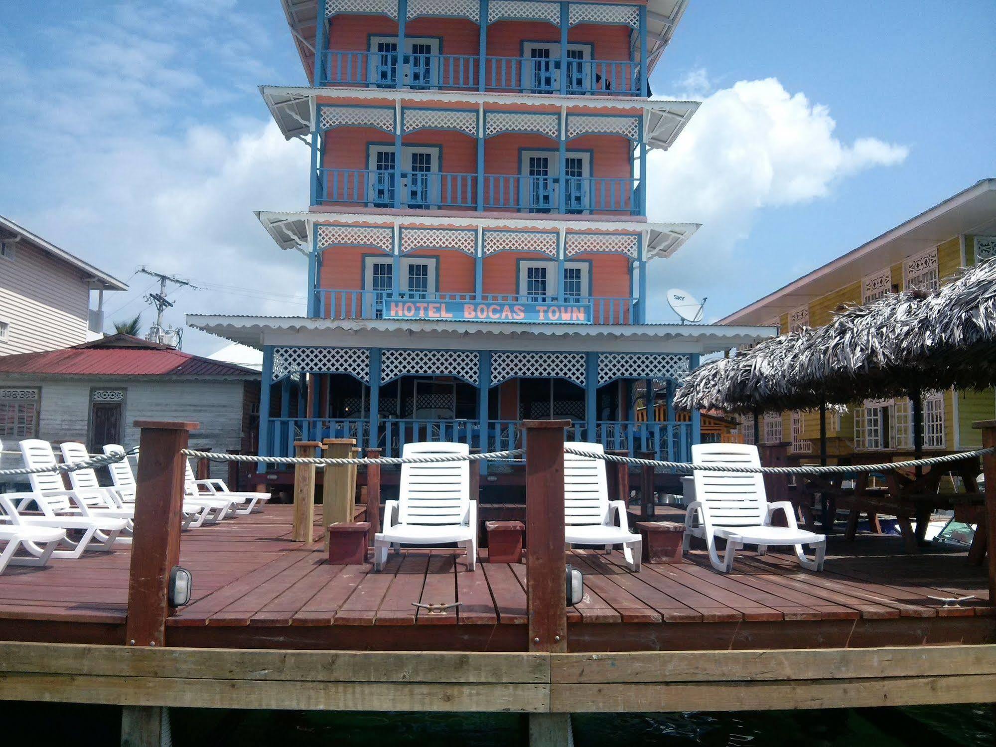 Hotel Bocas Town Exteriér fotografie
